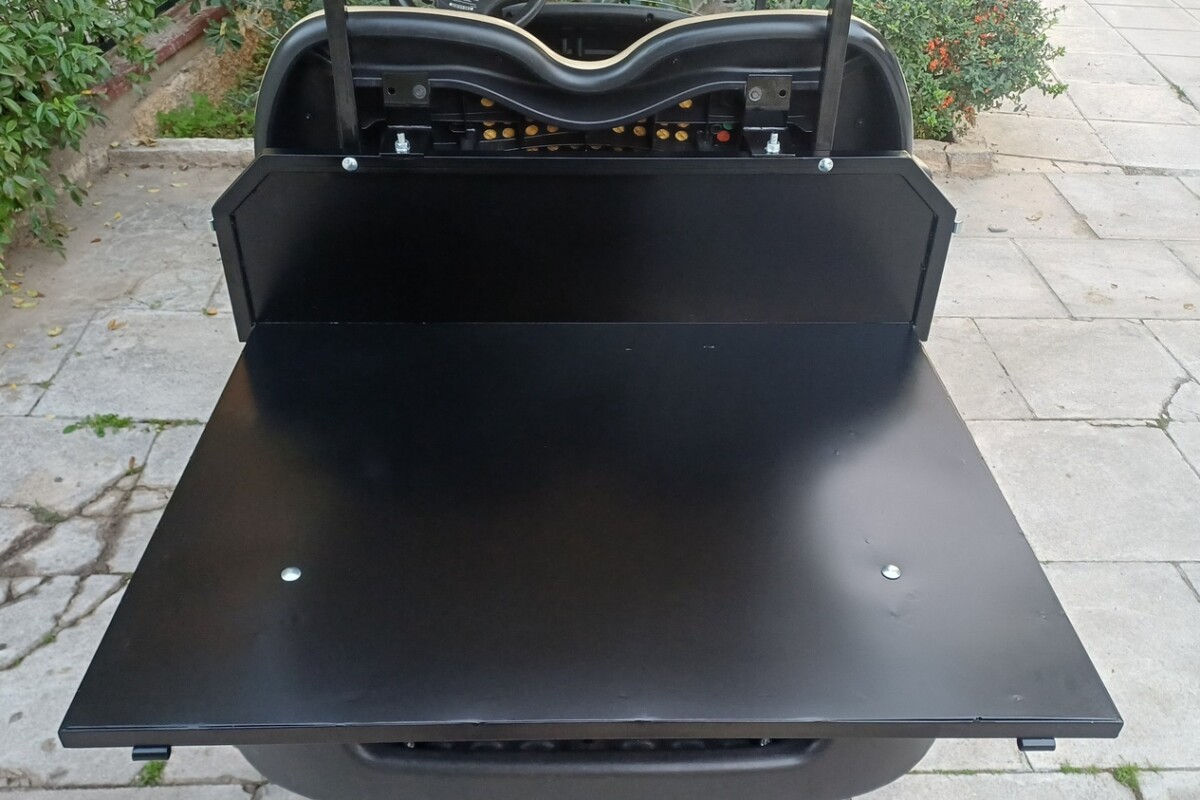 Club Car Precedent 2015 πράσινο ηλεκτρικό golf cart με cargo box και μπεζ δερμάτινα καθίσματα